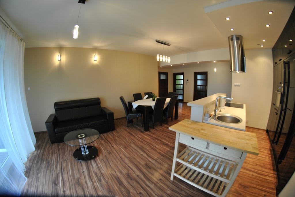 Royal Apartments - Apartamenty Inowroclawska Номер фото